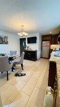 70 Putnam Rd, Unit Furnished apartment in Somerville, MA - Building Photo - Building Photo