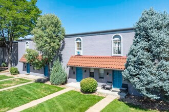 The Ventana at Colorado Station in Denver, CO - Foto de edificio - Building Photo