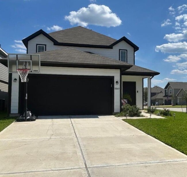 property at 2547 Steelhead Dr
