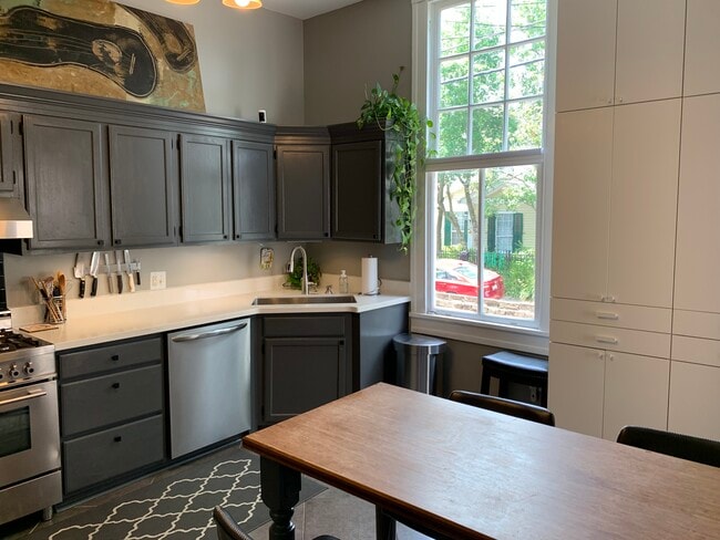 1316 Pleasant St in New Orleans, LA - Building Photo - Building Photo