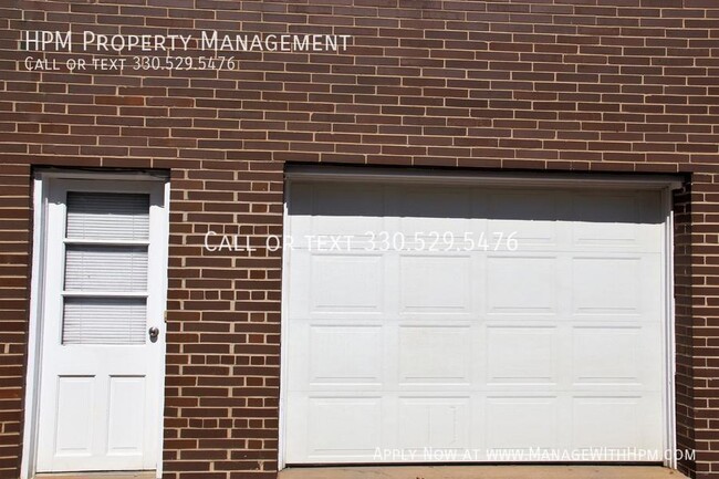 5772 Portage St NW in North Canton, OH - Building Photo - Building Photo