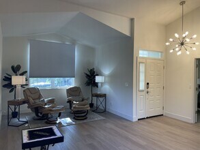 4451 Lynnfield Way in Reno, NV - Building Photo - Building Photo