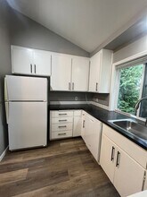 6899 Thurston Rd in Springfield, OR - Building Photo - Building Photo