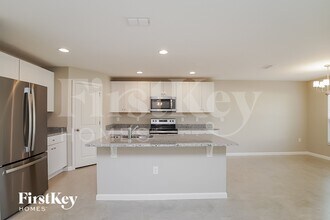 429 Earhart Dr in Davenport, FL - Building Photo - Building Photo