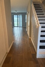 1040 NW 33rd Ct in Pompano Beach, FL - Building Photo - Building Photo