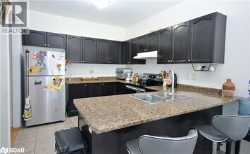 2164 Dawson Cres in Innisfil, ON - Building Photo - Building Photo
