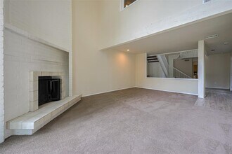 4726 N Cashel Cir in Houston, TX - Building Photo - Building Photo