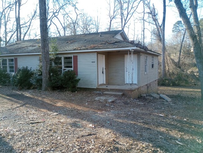 620 Overhill Dr in Spartanburg, SC - Building Photo - Building Photo