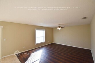 30806 Temple Stand Ave in Wesley Chapel, FL - Building Photo - Building Photo