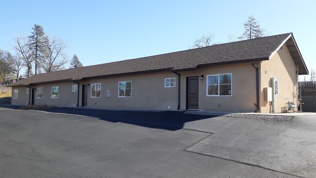 property at 587 Oakwood Ln