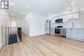 1502 Dufferin St in Toronto, ON - Building Photo - Building Photo