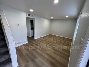 6012 Calle Nueve NW in Albuquerque, NM - Building Photo - Building Photo