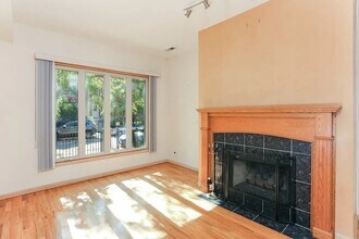 1444 W Walton St in Chicago, IL - Building Photo - Building Photo