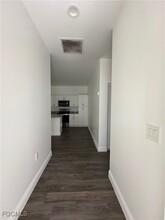 454 Grant Blvd in Lehigh Acres, FL - Foto de edificio - Building Photo