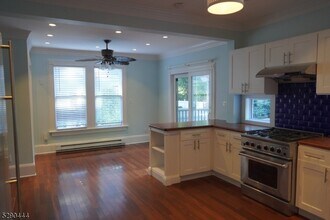 96 High St in Newton, NJ - Building Photo - Building Photo