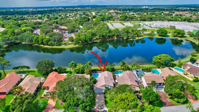 6458 Sweet Maple Ln in Boca Raton, FL - Building Photo - Building Photo