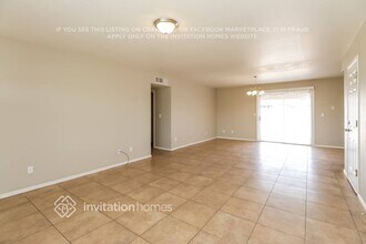 1376 E 30th Ave in Apache Junction, AZ - Building Photo - Building Photo