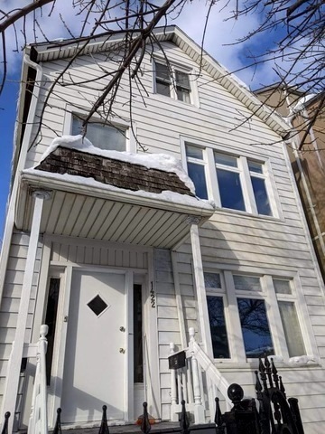 1422 W Diversey Pkwy-Unit -1 in Chicago, IL - Building Photo