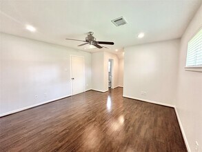 22 Champions Colony W in Houston, TX - Building Photo - Building Photo