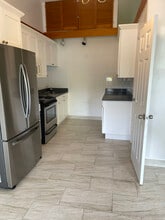 826 Wiggins Pass Rd in Naples, FL - Building Photo - Building Photo
