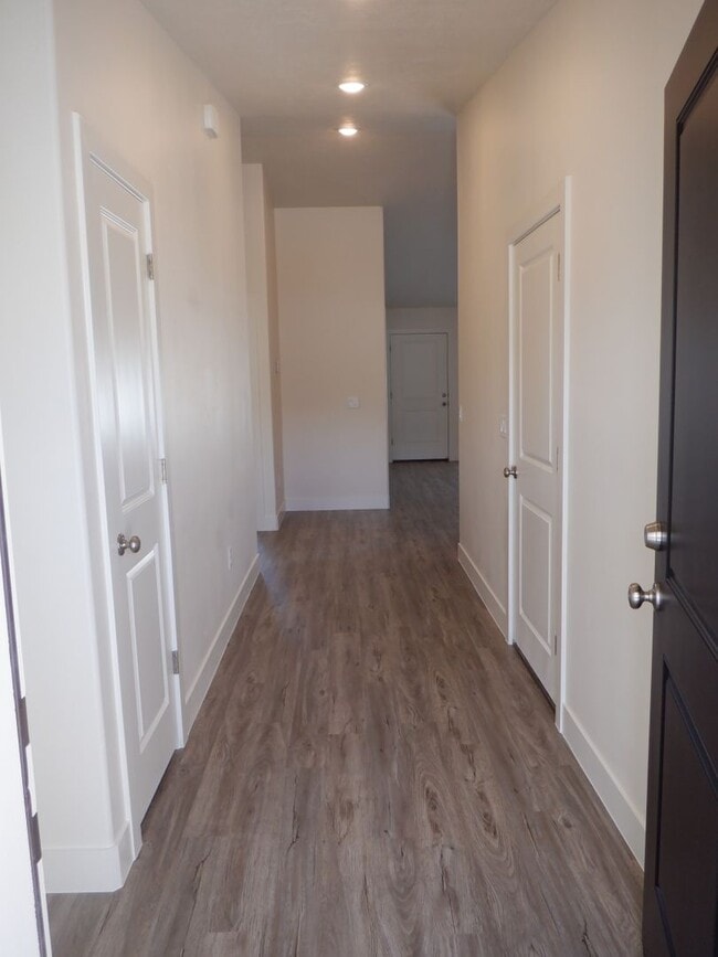 907 Ironwood Cir in Cedar City, UT - Building Photo - Building Photo