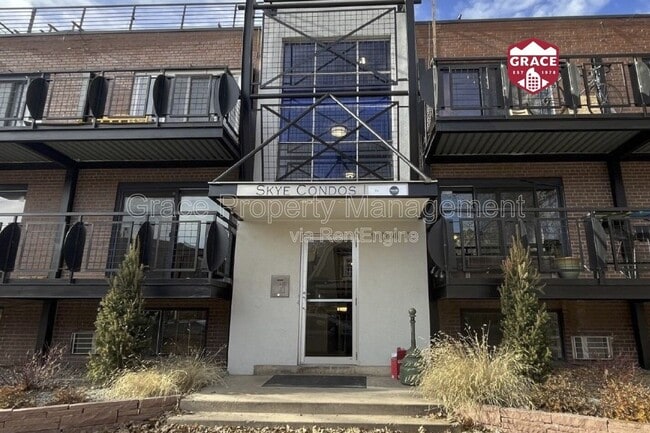 property at 1045 N Clarkson St