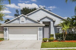 3038 Beaver Pond Trail in Valrico, FL - Building Photo