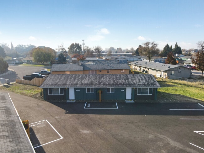 1409 Missoula Way in Caldwell, ID - Building Photo - Building Photo