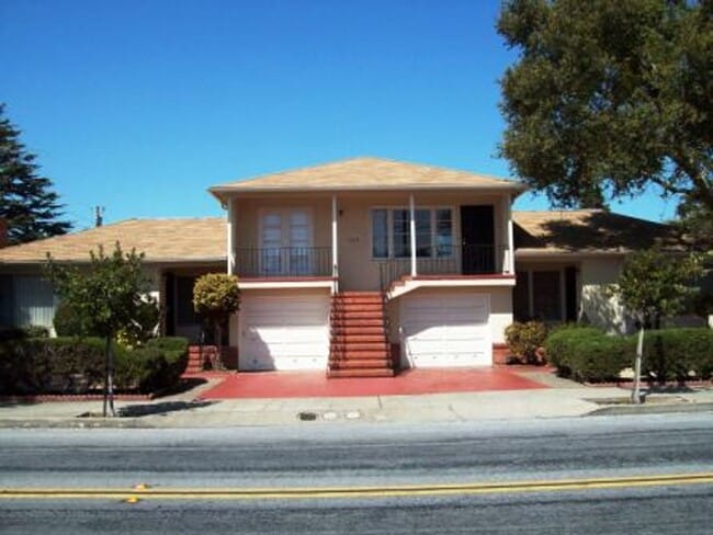 property at 724 Dutton Ave