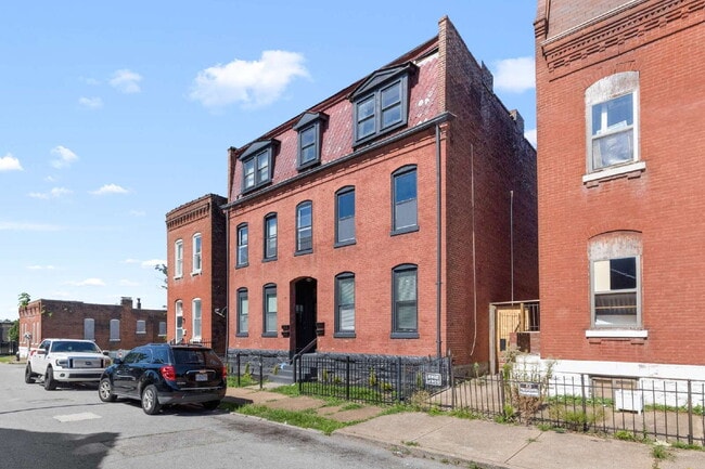 property at 2317 Indiana Ave