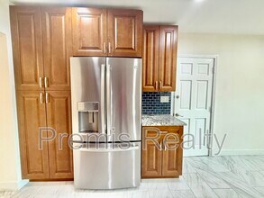 2014 Pinehurst Dr in Clearwater, FL - Building Photo - Building Photo