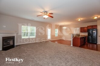 2528 Woodsorrel Ln in Charlotte, NC - Foto de edificio - Building Photo