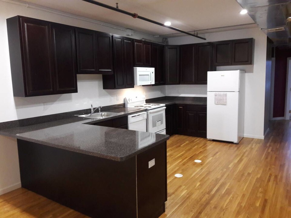 378 George St in New Brunswick, NJ - Building Photo