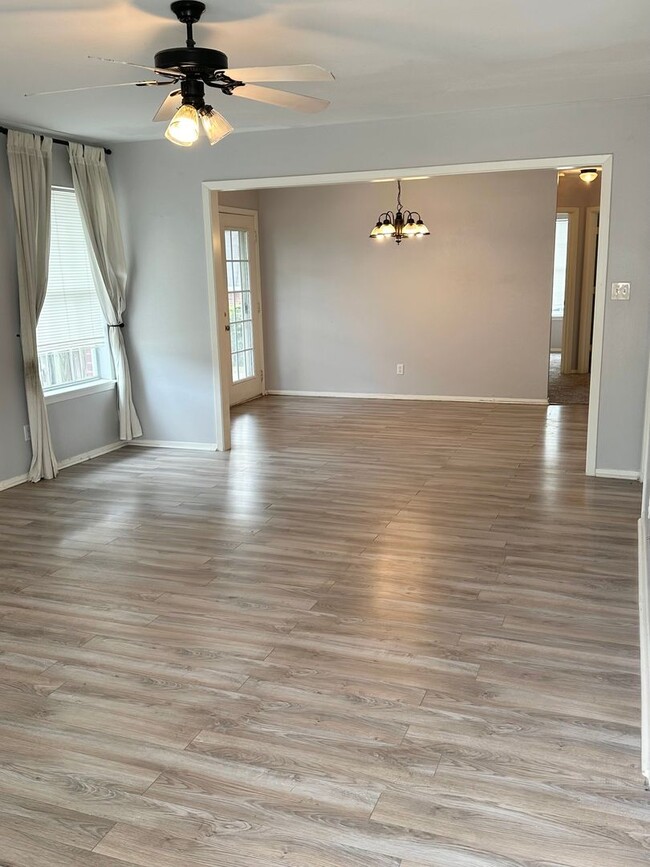 1110 Woodlands Park Dr in Lindale, TX - Building Photo - Building Photo