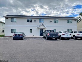365 2nd St SE in Pine City, MN - Building Photo