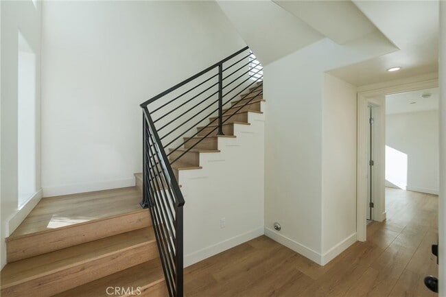 714 1/2 Chestnut Avenue Unit in Los Angeles, CA - Building Photo - Building Photo