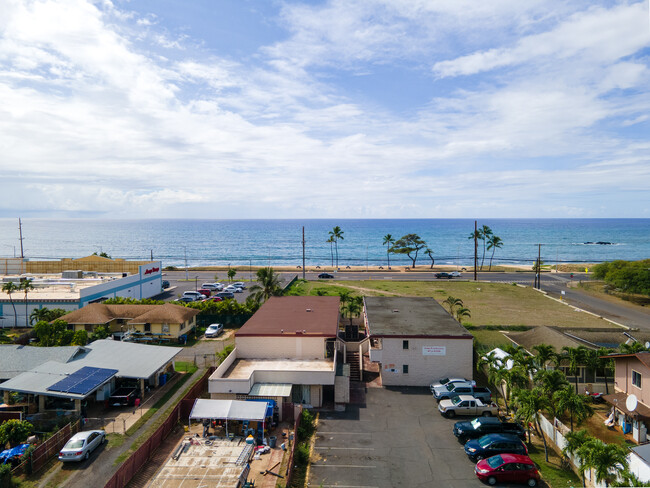 Makaha Villas in Waianae, HI - Building Photo - Building Photo