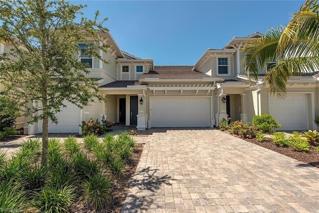 6972 Avalon Cir in Naples, FL - Building Photo - Building Photo