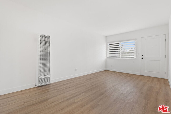 1743 9th St in Santa Monica, CA - Building Photo - Building Photo