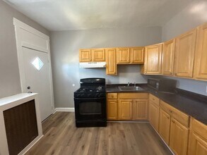 1215 N Ellwood Ave in Baltimore, MD - Building Photo - Building Photo