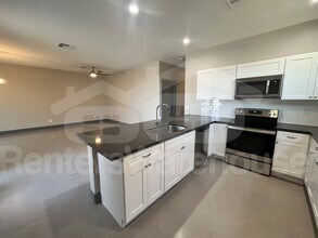 1437 E Roosevelt St in Phoenix, AZ - Building Photo - Building Photo