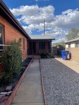1419-1421 E Adams St in Tucson, AZ - Building Photo