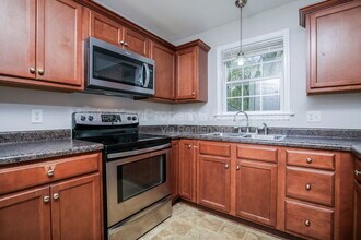 1535 Ikes Pond Ln in Raleigh, NC - Building Photo - Building Photo