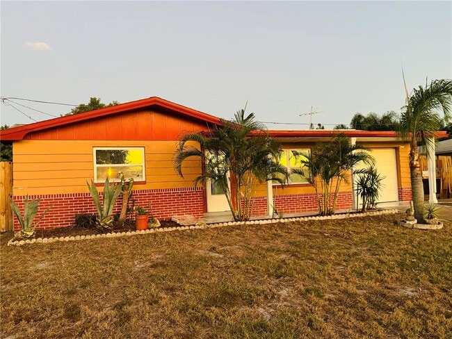 3516 Sheryl Hill Dr in Holiday, FL - Building Photo - Building Photo