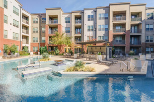 IMT Prestonwood Apartments