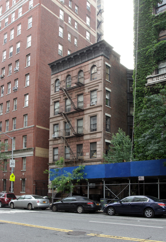 646 West End Ave in New York, NY - Building Photo - Building Photo