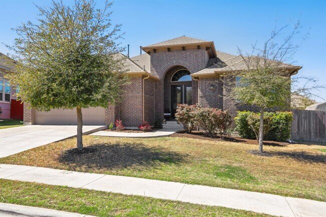 property at 124 S Sage Hollow