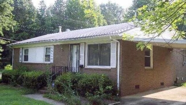 2901 Cricketeer Dr in Charlotte, NC - Foto de edificio - Building Photo