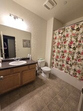 1048 S Carriage Ave in Fresno, CA - Building Photo - Building Photo