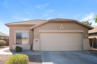 806 S 122nd Ln in Avondale, AZ - Building Photo